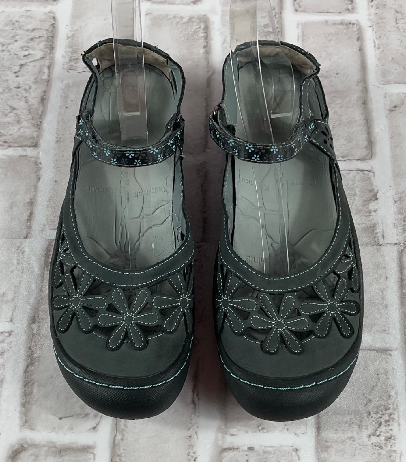 Jambu J-41 Womens Shoes Sz 10 M Gray Floral Cut Outs Mary Jane Slip-On Straps