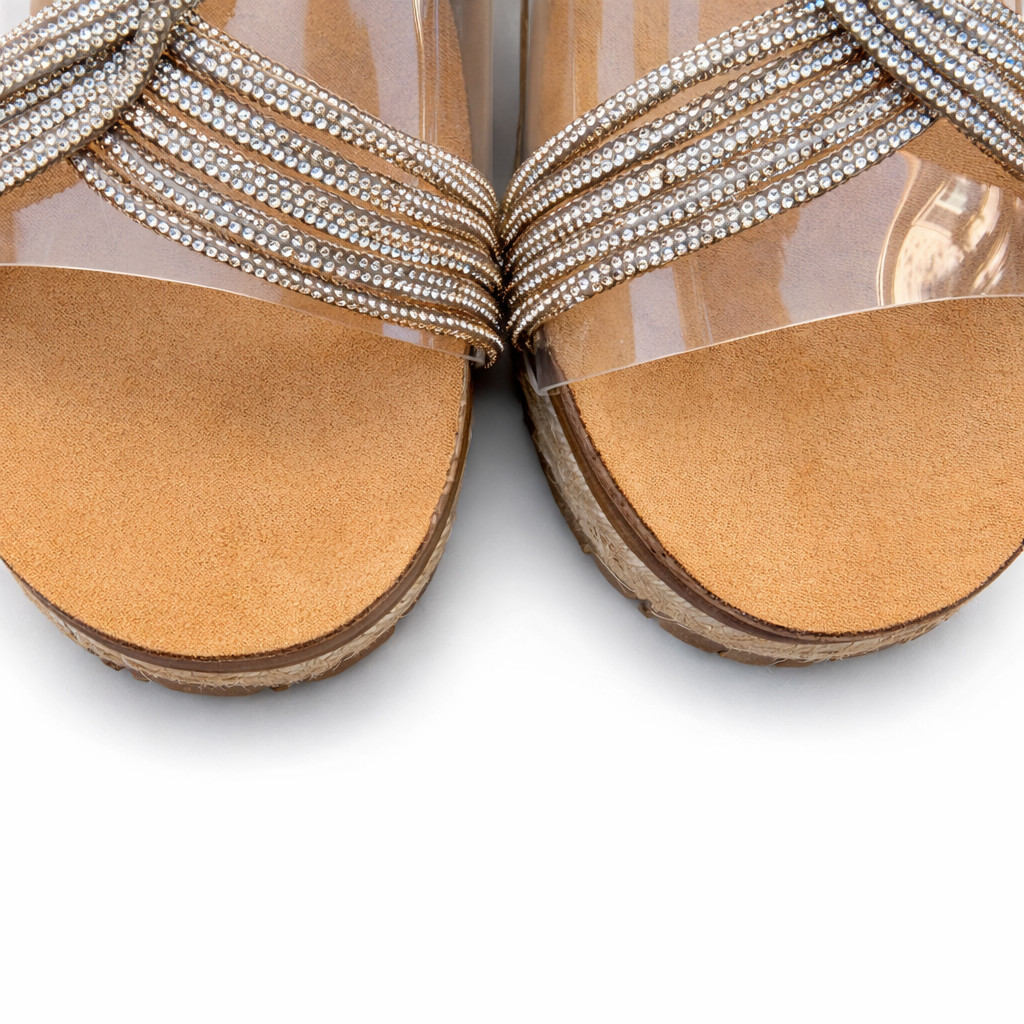 NWOT Proove Adrienne Vittadini Beaded Rhinestone Platform Slide Sandals Size 7.5