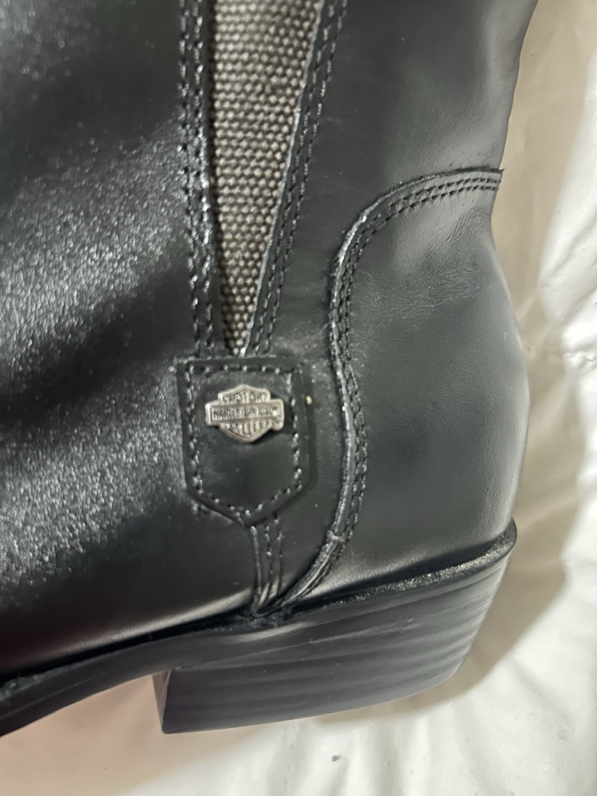 Harley-Davidson Women’s Black Leather Ankle Bootie Round Toe Zip Buckle 8.5
