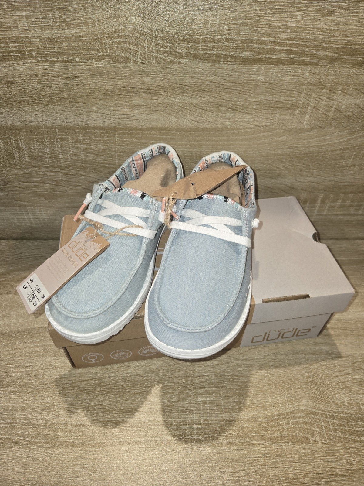 Hey Dude Wendy Boho Light Denim Lightweight Comfort Slip-On Women’s US 5