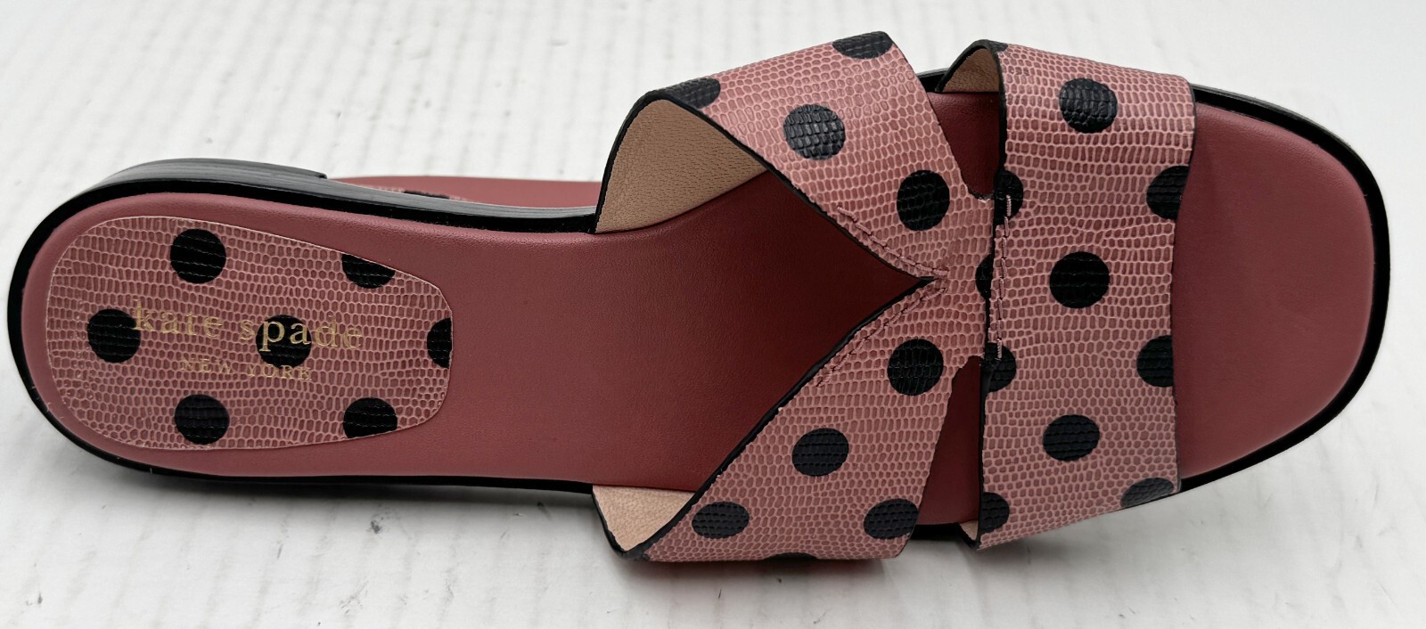 Kate Spade Dock Women’s Sandals Size 7.5 Pink Black Polka Dot Leather Flat Shoes