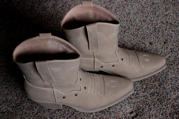 SO Seville Tan Western Ankle Boot Women’s Sz. 8 M