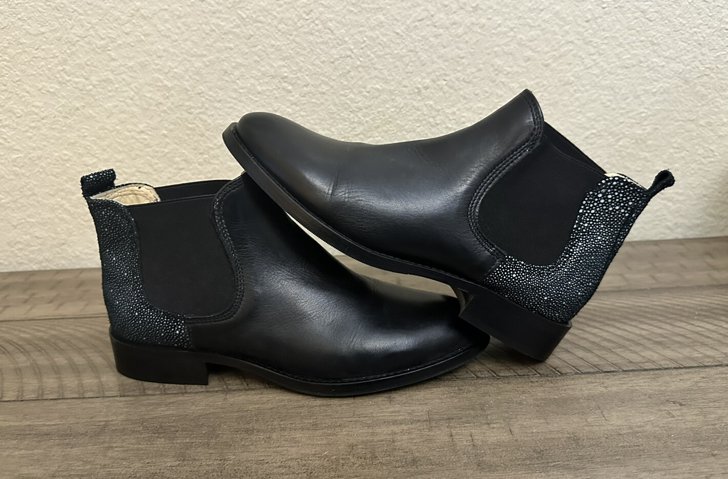NAVYBOOT ANKLE BOOT BOOTIE Black SPECKLED Suede Italian Leather Size 38 /￼ 7.5