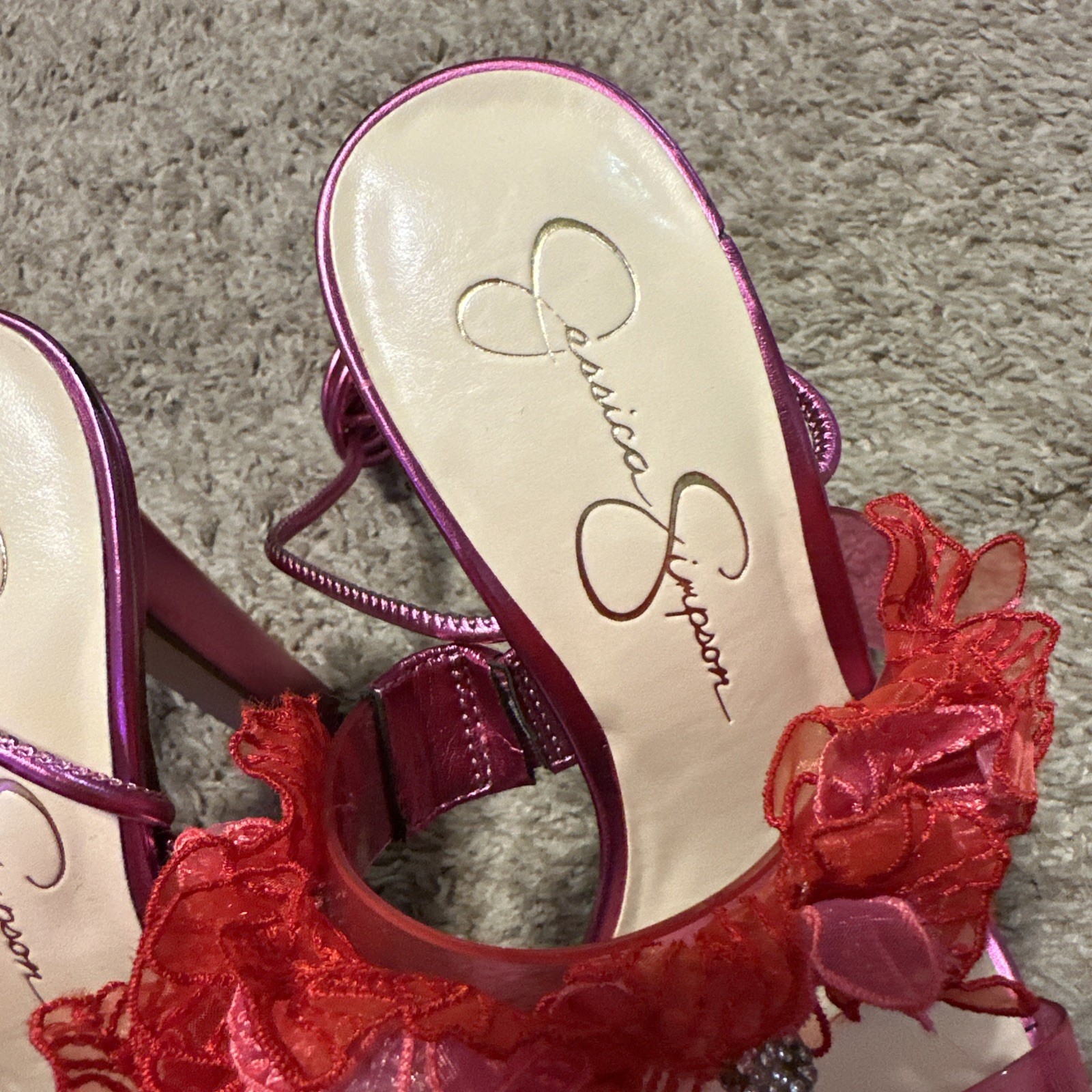 JESSICA SIMPSON Size 9.5M Iyla Pink Jewel Strappy Heels Lace Flowers Wrap Ankle