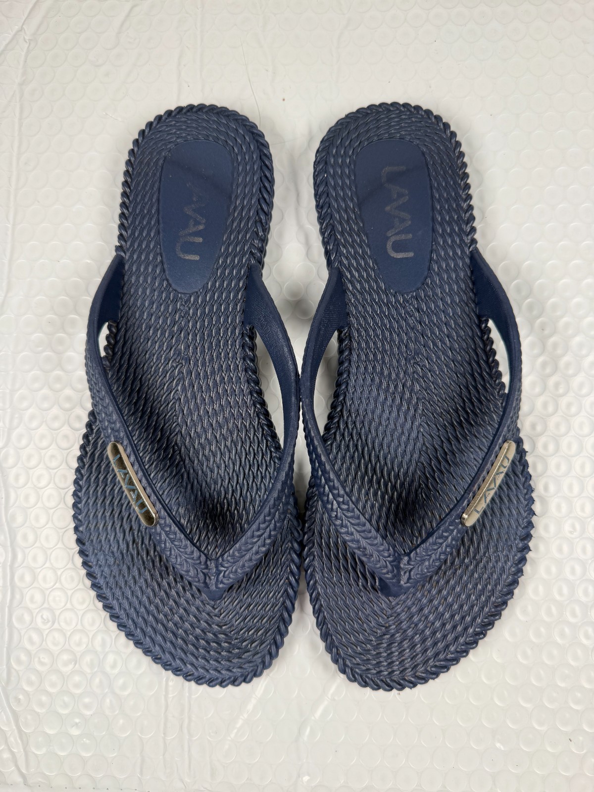 Lavau Women’s Navy Blue Flip Flop Sandals Size 37 US 6.5 -7 Lightweight Comfort