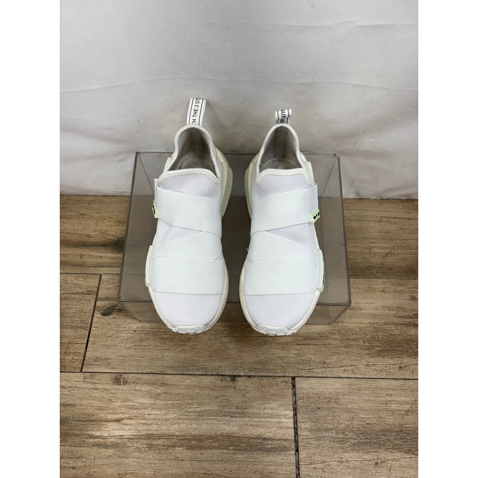 Adidas NMD_R1 Spectoo Slip-On White Sneakers Casual Shoes Women’s Size 6