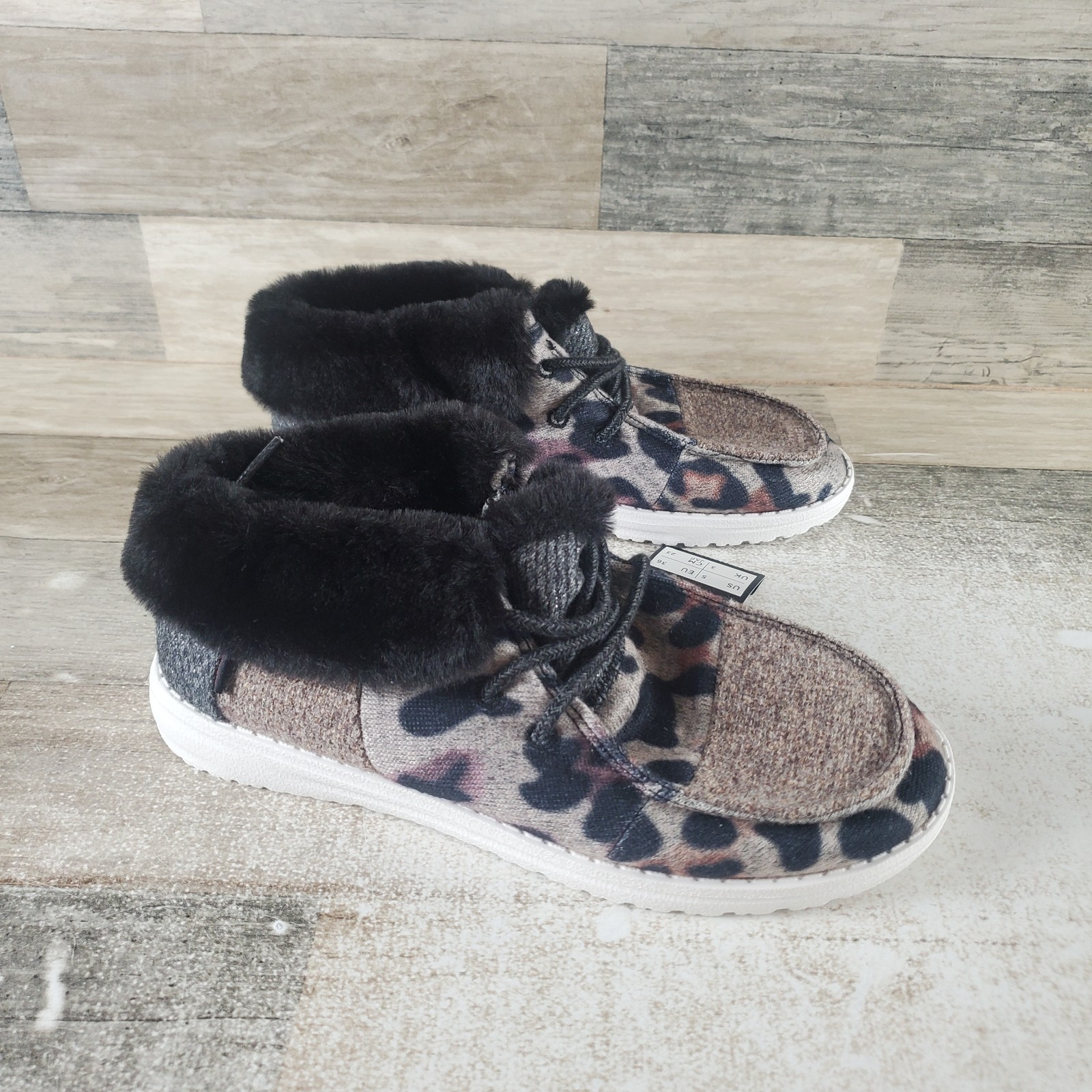 Hey Dude Britt Patchwork Java Womens Shoes Sz 5 Black Leopard Lace Up Sneakers