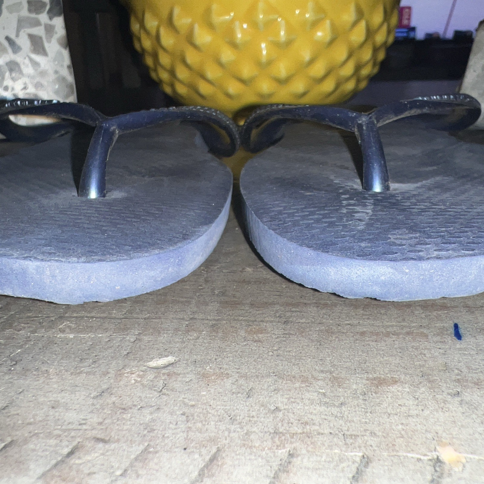 Havaianas Women’s Flip Flops Sandal Navy Blue USA 9/10W EUR 41/42 [used]