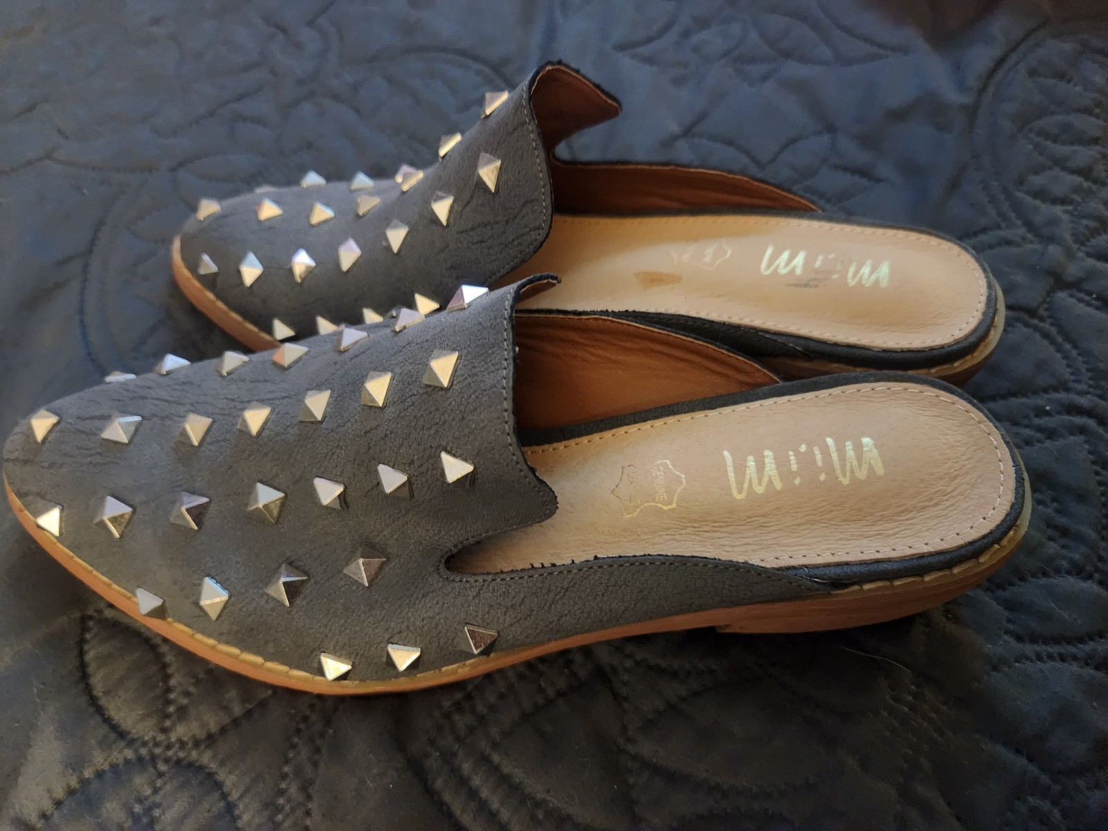 Mi.iM Women’s Gray Silver Studded Leather Slide on Mule, 8.5