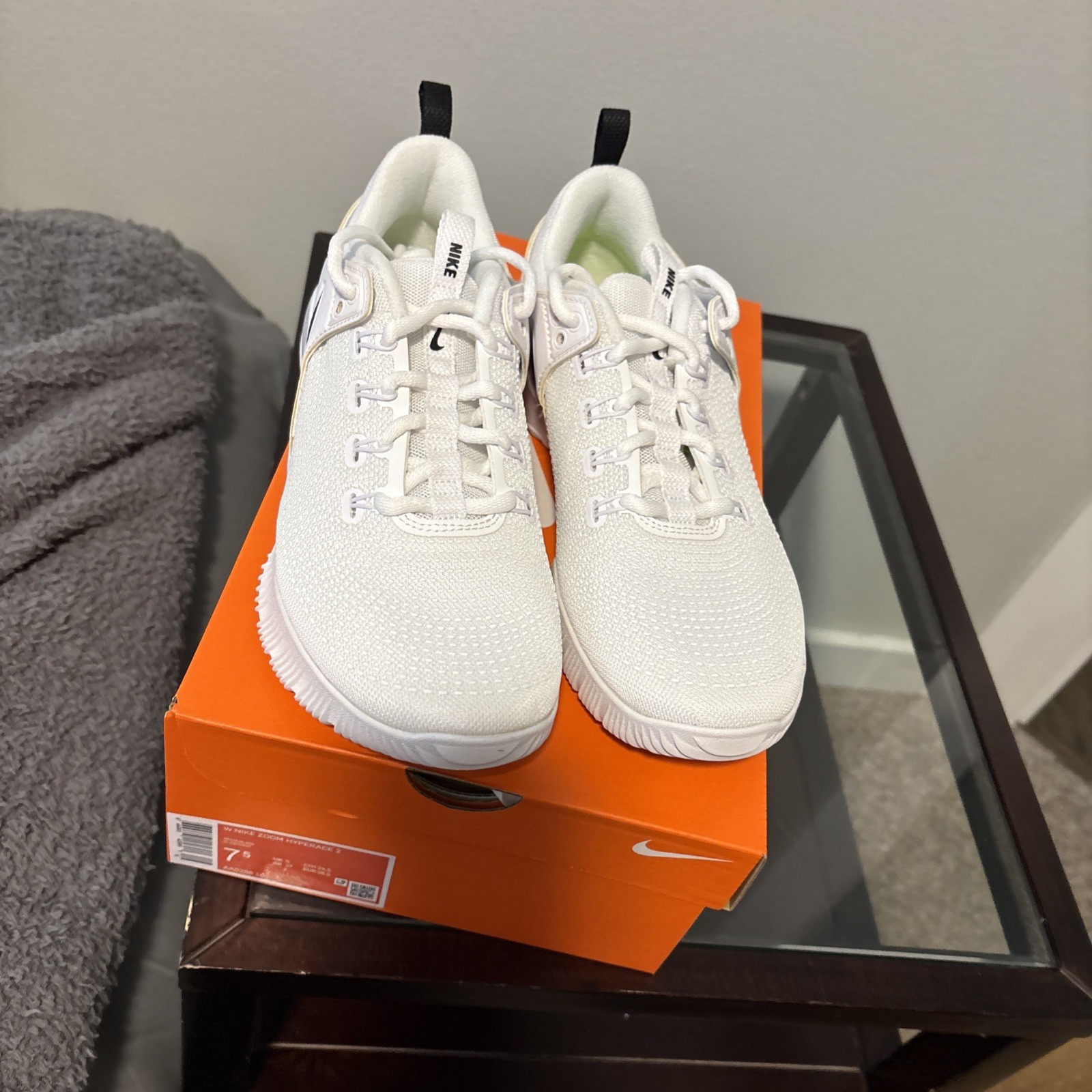 Nike Zoom Hyperace 2 Volleyball Shoes Women’s White NEW AA0286-100 Womens 7.5