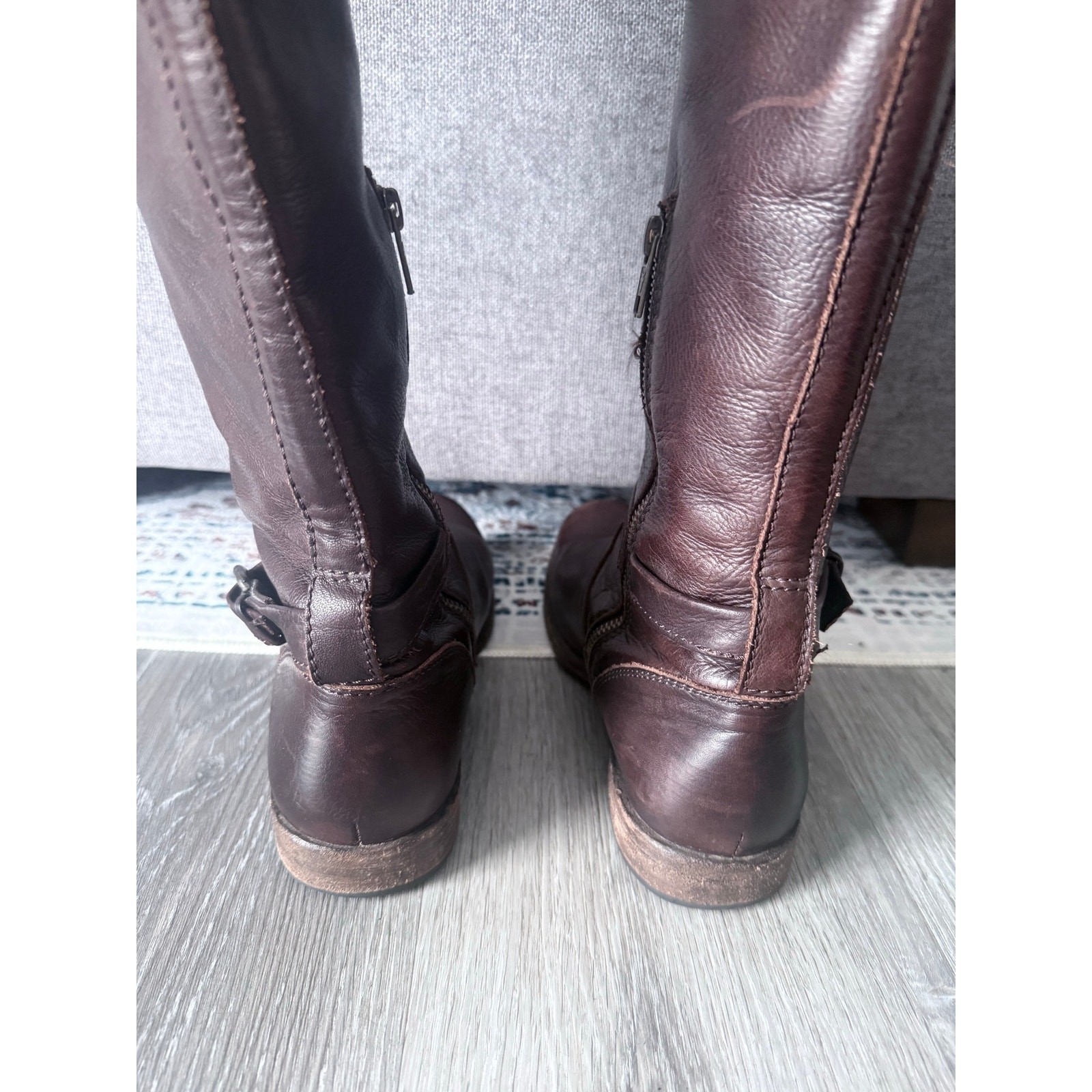 FRYE dark brown 100% leather knee high Phillip equestrian riding boots sz 10 B