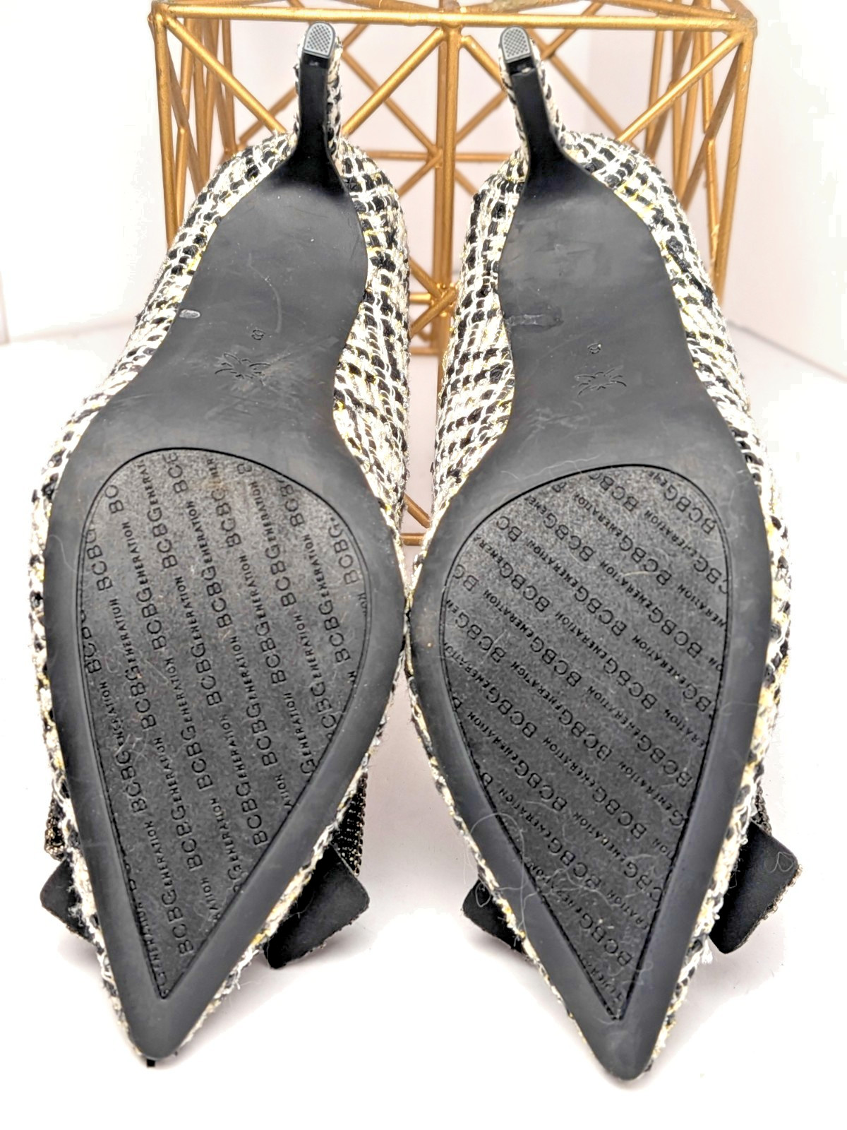 BCBGeneration Beverli Plaid w/ Silver Threads Rhinestone Bow Heels Size 8 — NWOB