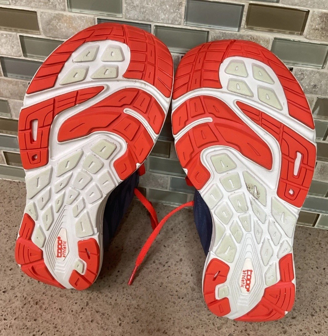Womens Topo Sneakers Sz 7 Athletic Magnifly 3 Running Shoes Sz 7 Iris Coral