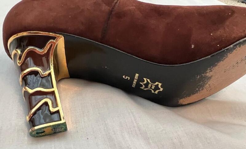 DAVID AARON sz 5 brown suede gold enamel 3″ heel shoes pumps WOW