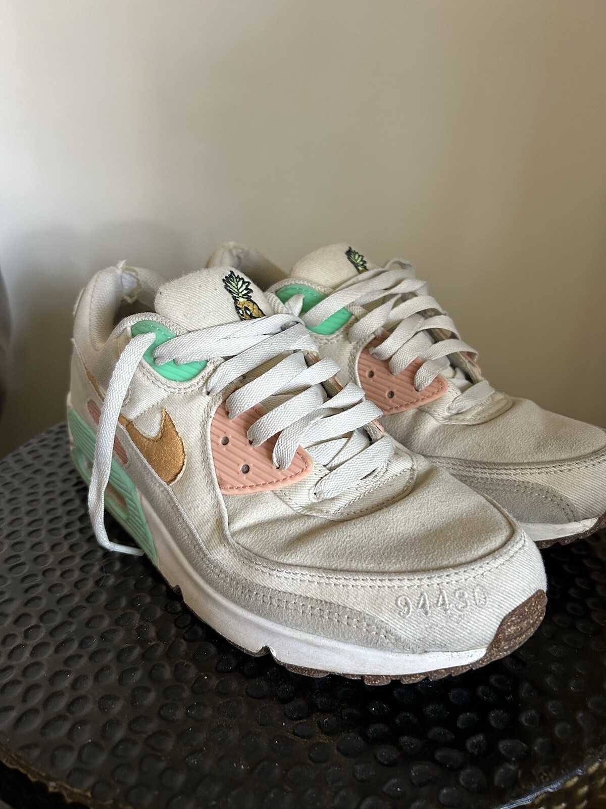 Size 11 – Nike Air Max 90 Happy Pineapple W
