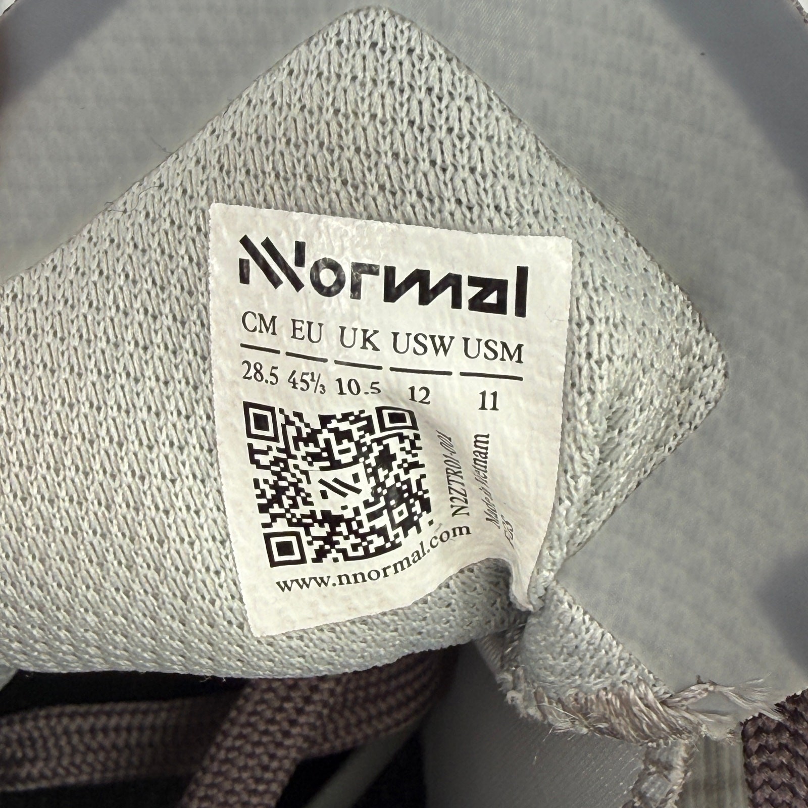 NNormal Tomir 2-01 Trail Running Shoes Womens Sz 12 Mens Sz 13 Grey Purple Sole