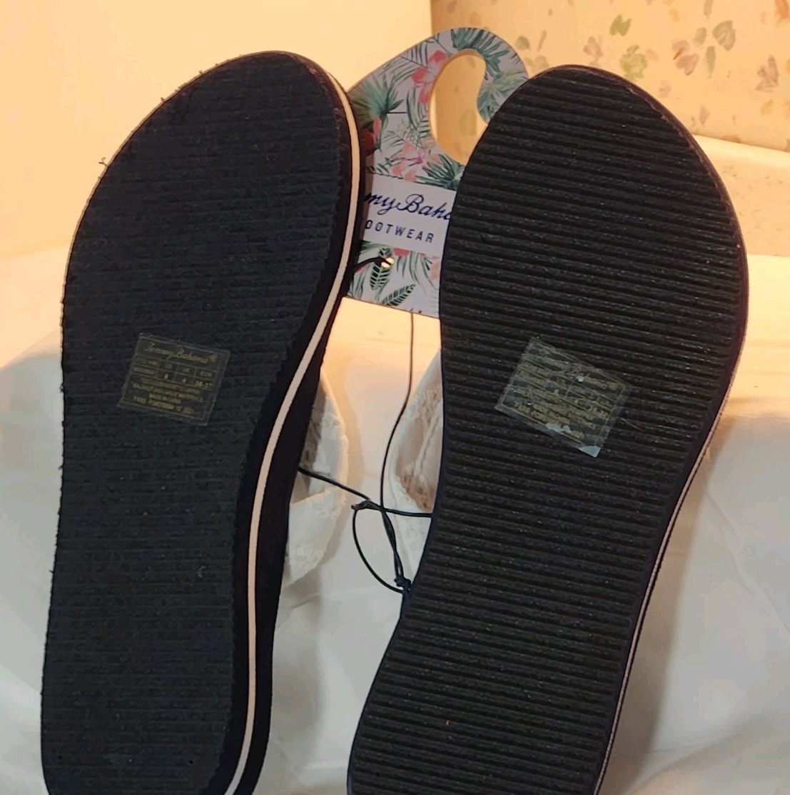 Tommy Bahama White Fabric Flip Flops Navy Blue 8