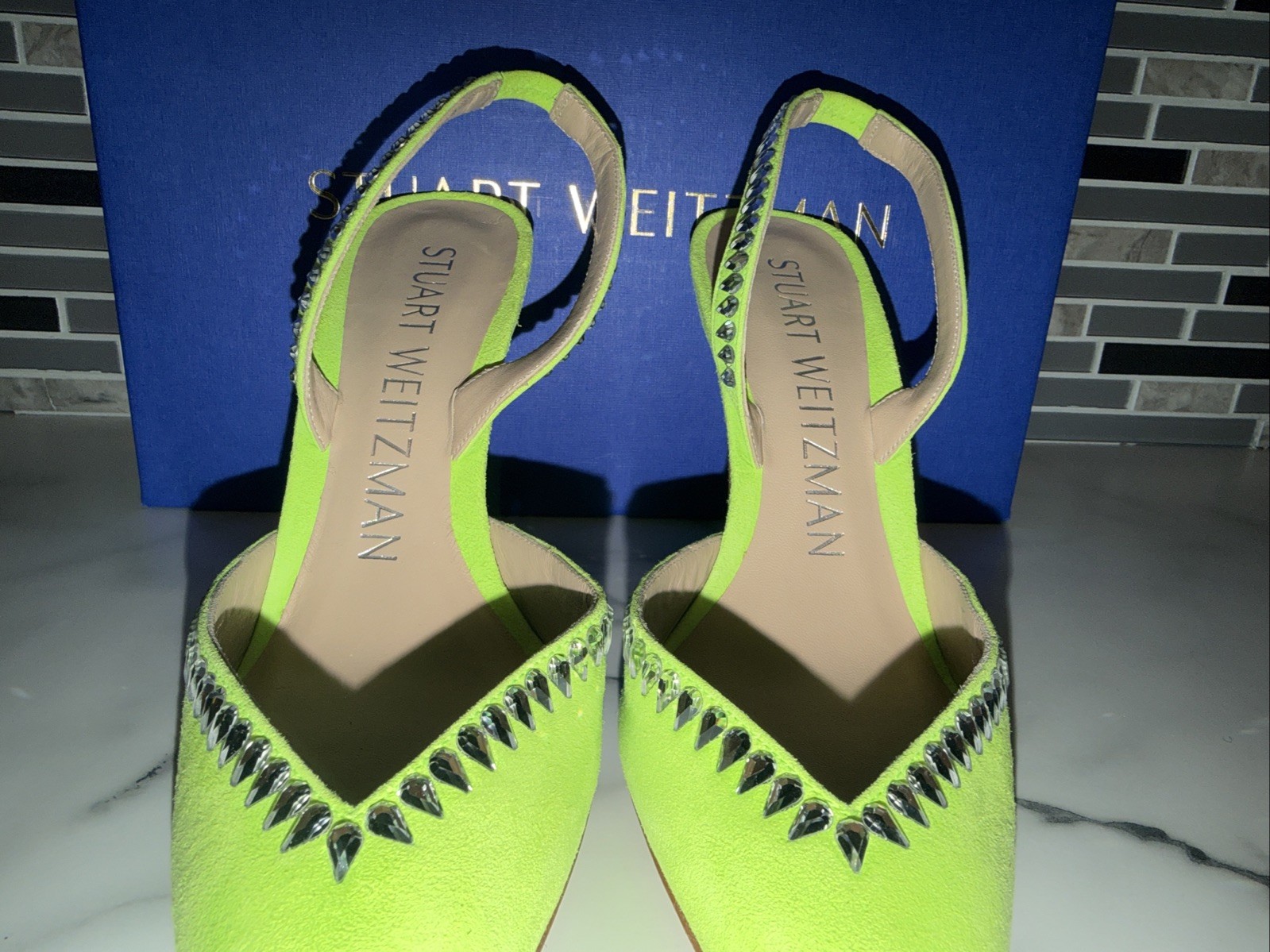 Stuart Weitzman GEMCUT XCURVE 100SLINGBACK Neon Green Suede Swarovski Crystal 6B
