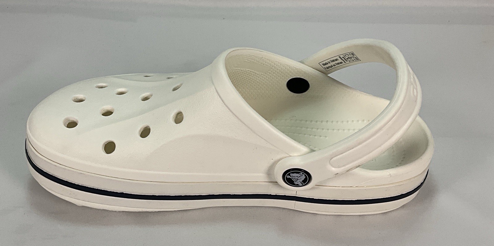 Crocs White Navy Logo 205089 Size Mens 6 Womens 8 Unisex EUC