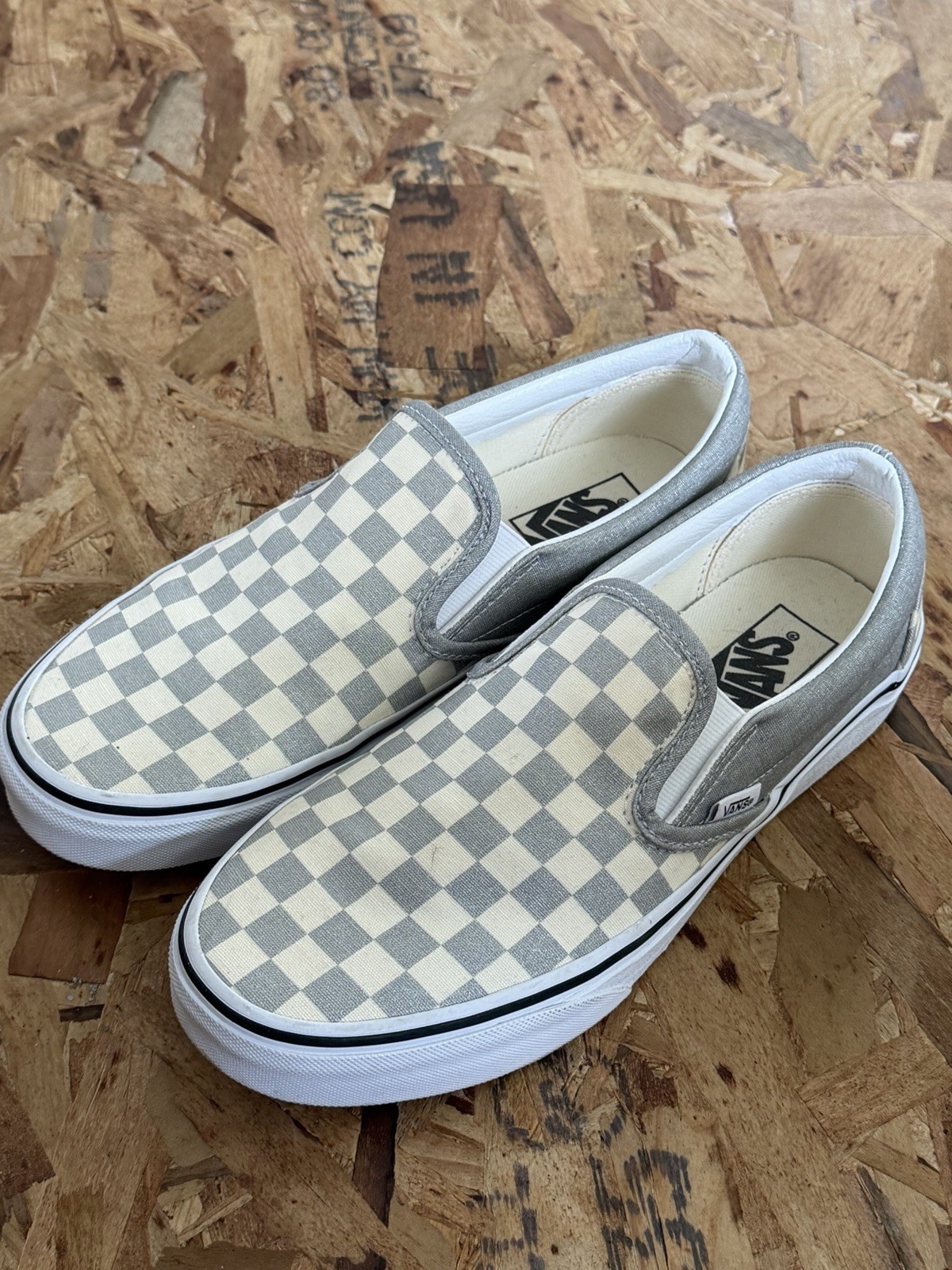 Men’s 8 Women’s 9.5 Vans Classic Slip-On Checkerboard Sneakers Beige Cream Shoes