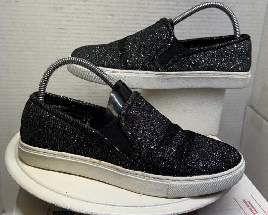Trash Women Loafer Shoes Slip on Black Metallic Silver 179628 Casual Size 7 37.5