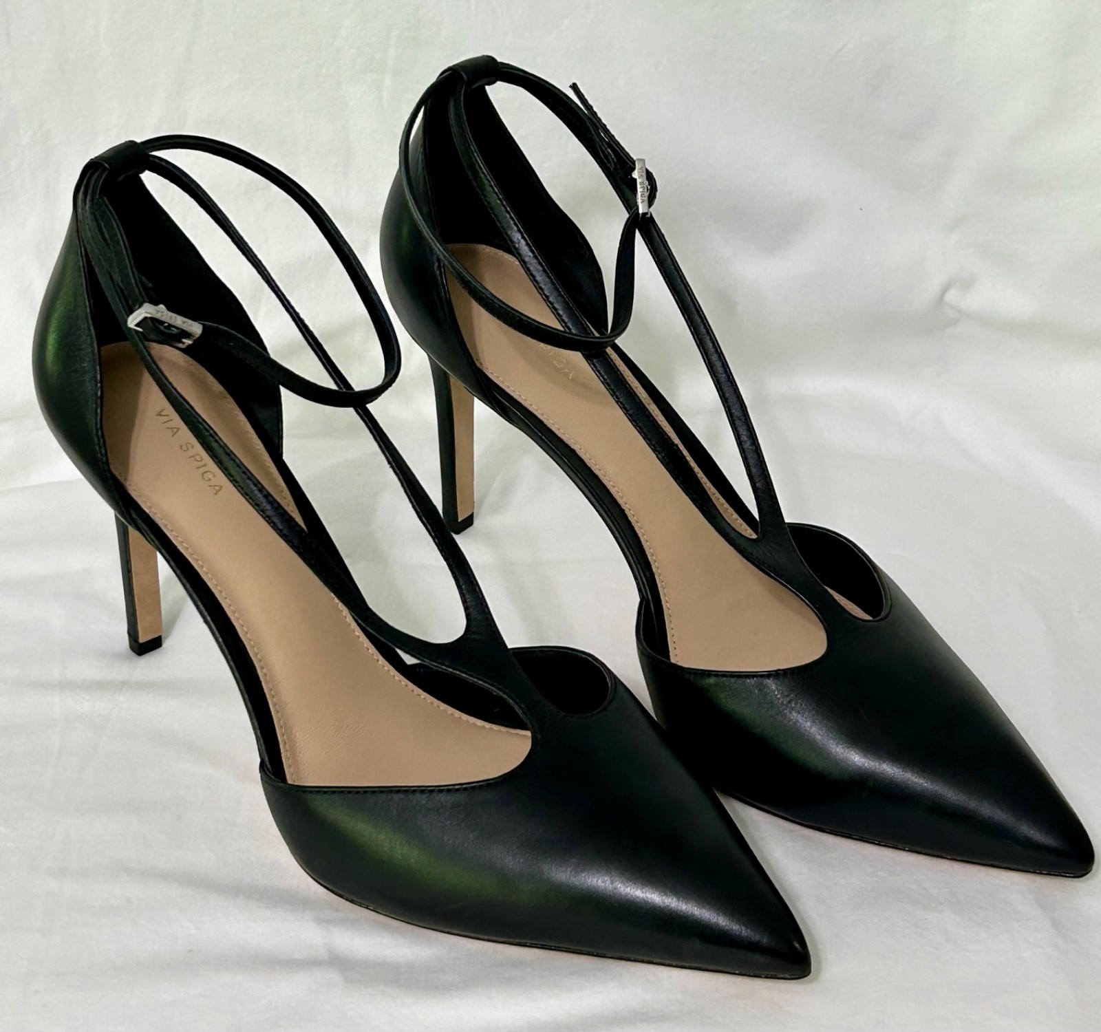 Via Spiga Women’s Size 9.5 T-Strap Pointed Toe Pumps w/Ankle Strap Black Leather