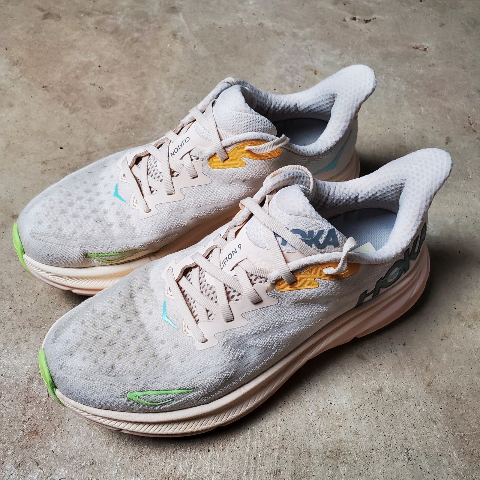 HOKA Clifton 9 Running Shoes Womens 9B Vanilla Astral Sneakers 1127896 VLS