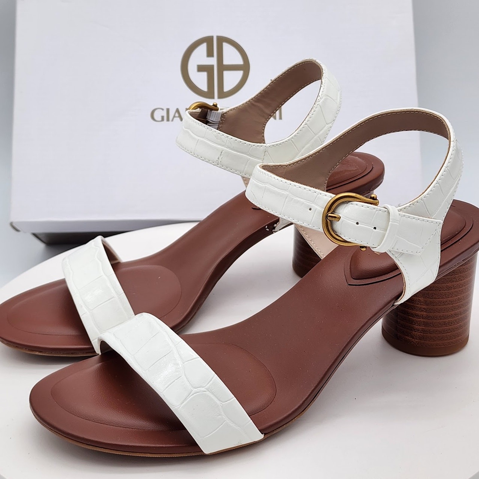 NEW – Giani Bernini Hadleyy Women’s White Croc Strappy Sandals Heel Size 9.5 M