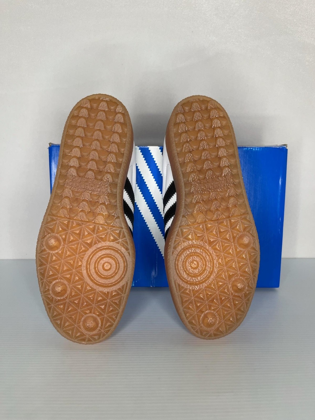 Adidas Sambae Women’s 7 White Black Gum Platform Shoes JI1349 NEW