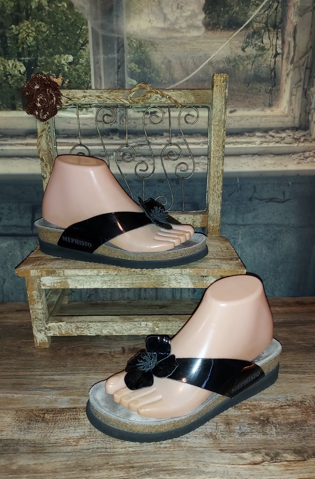Mephisto Black Floral Leather Slide Sandals Size Euro 36/ US 6.5  Made in France