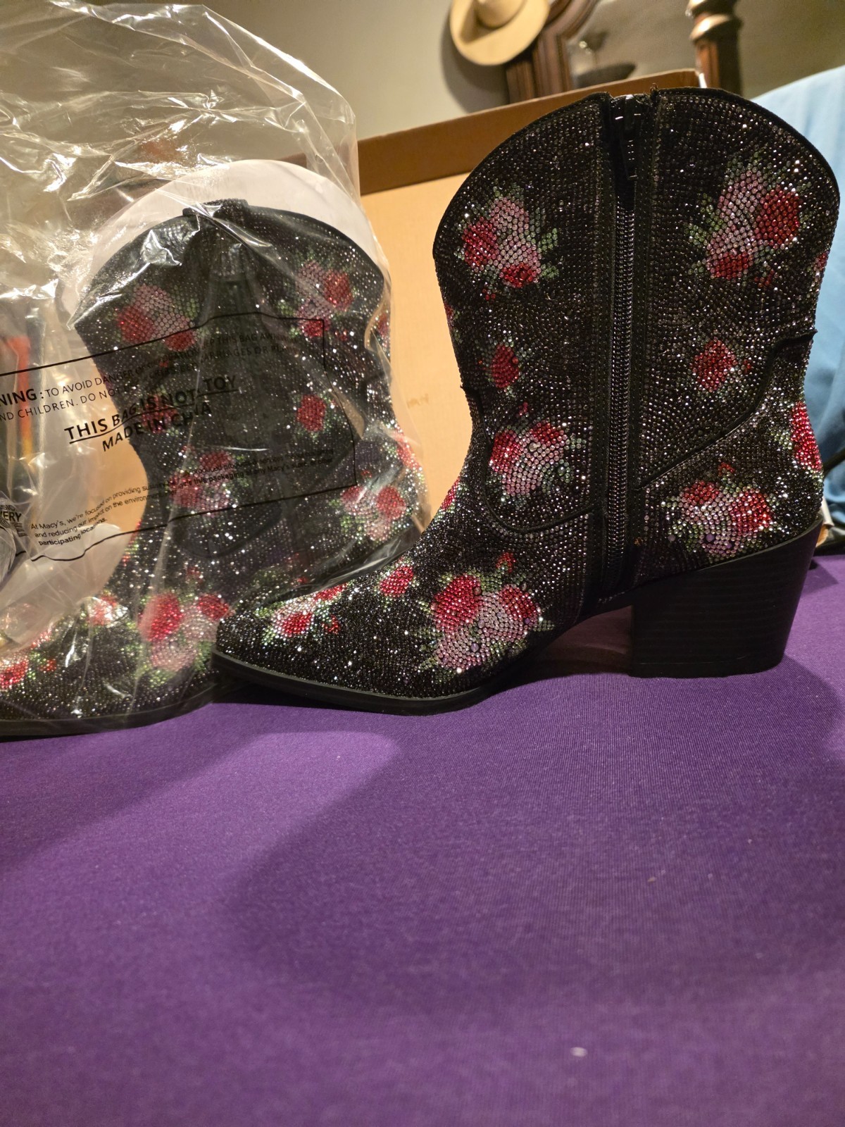 NIB Wild Pair Crystal covered black flower boots size 9.5
