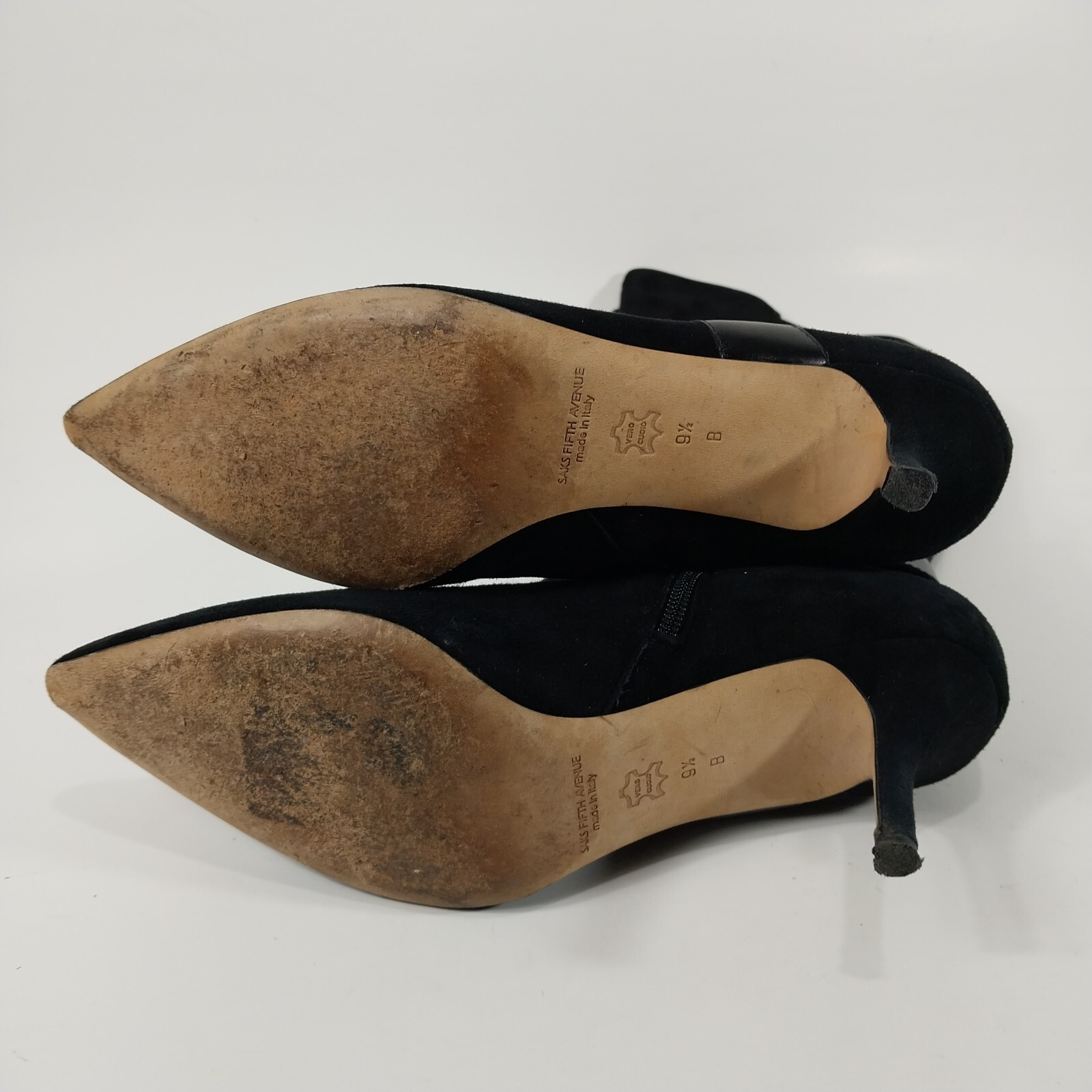 SAKS Fifth Avenue Boots Womens 9.5 Black Suede Medium 3″ Heel Stiletto Designer