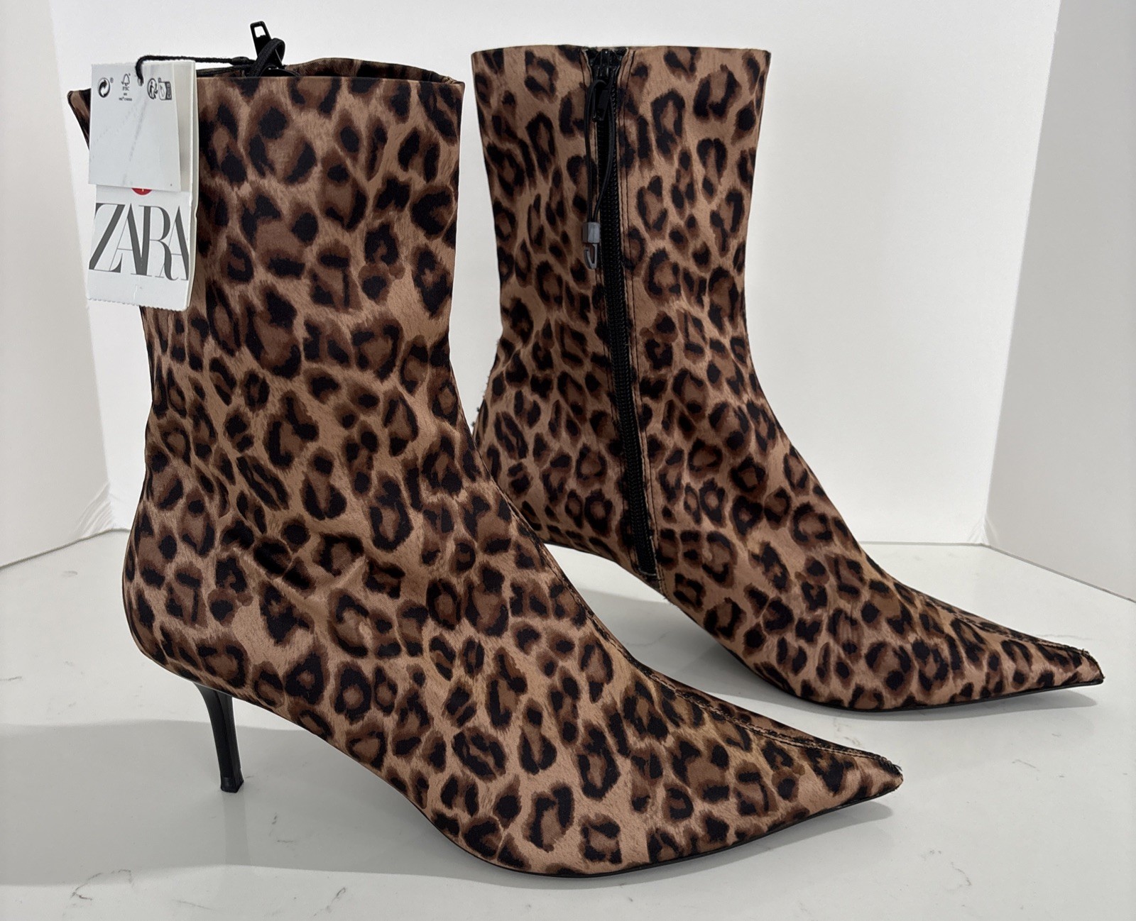 Zara Ankle Boots Leopard Print Size USA 6 Eu36 Brand New