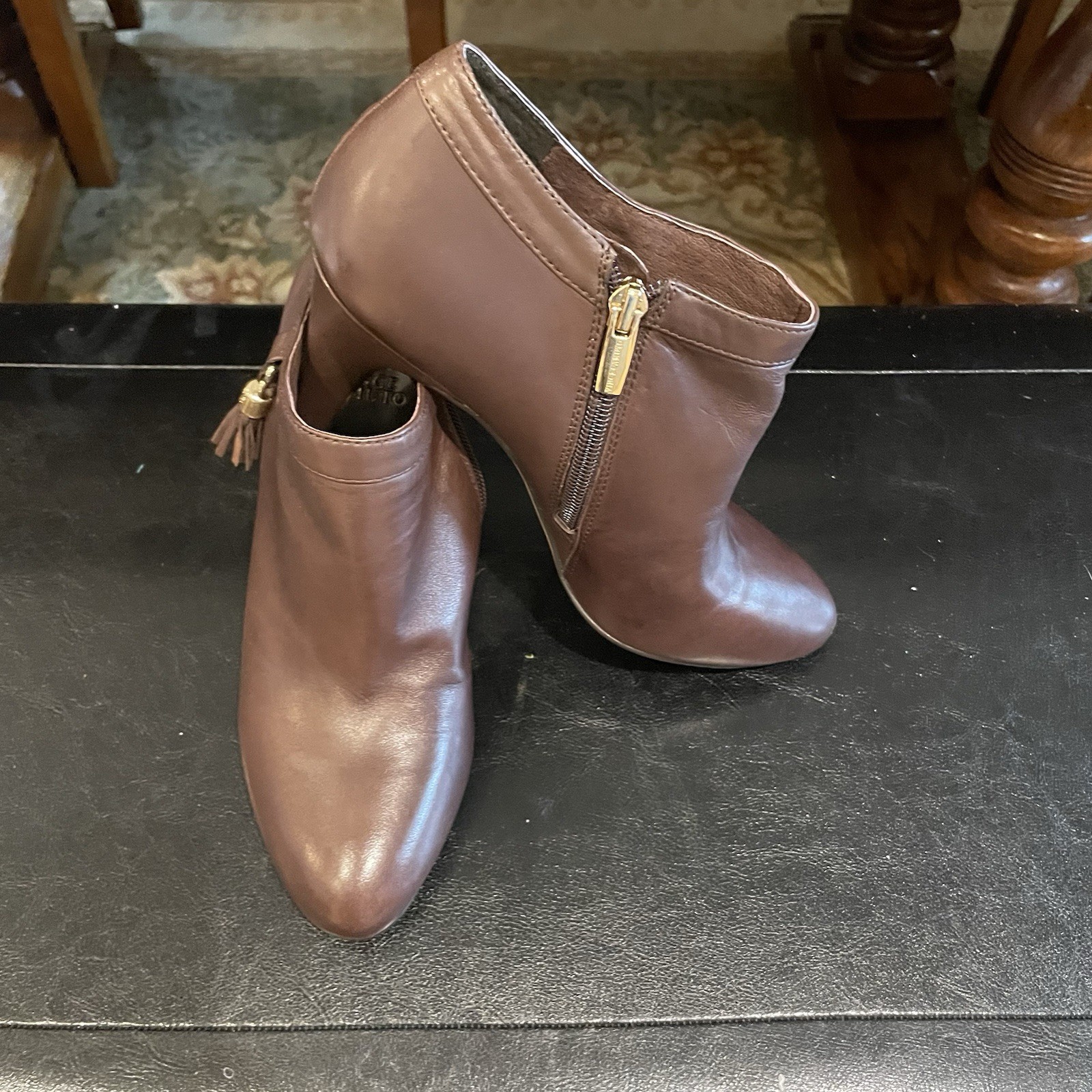 Vince Camuto Vemmey Leather Ankle Booties – Brown size 7.5