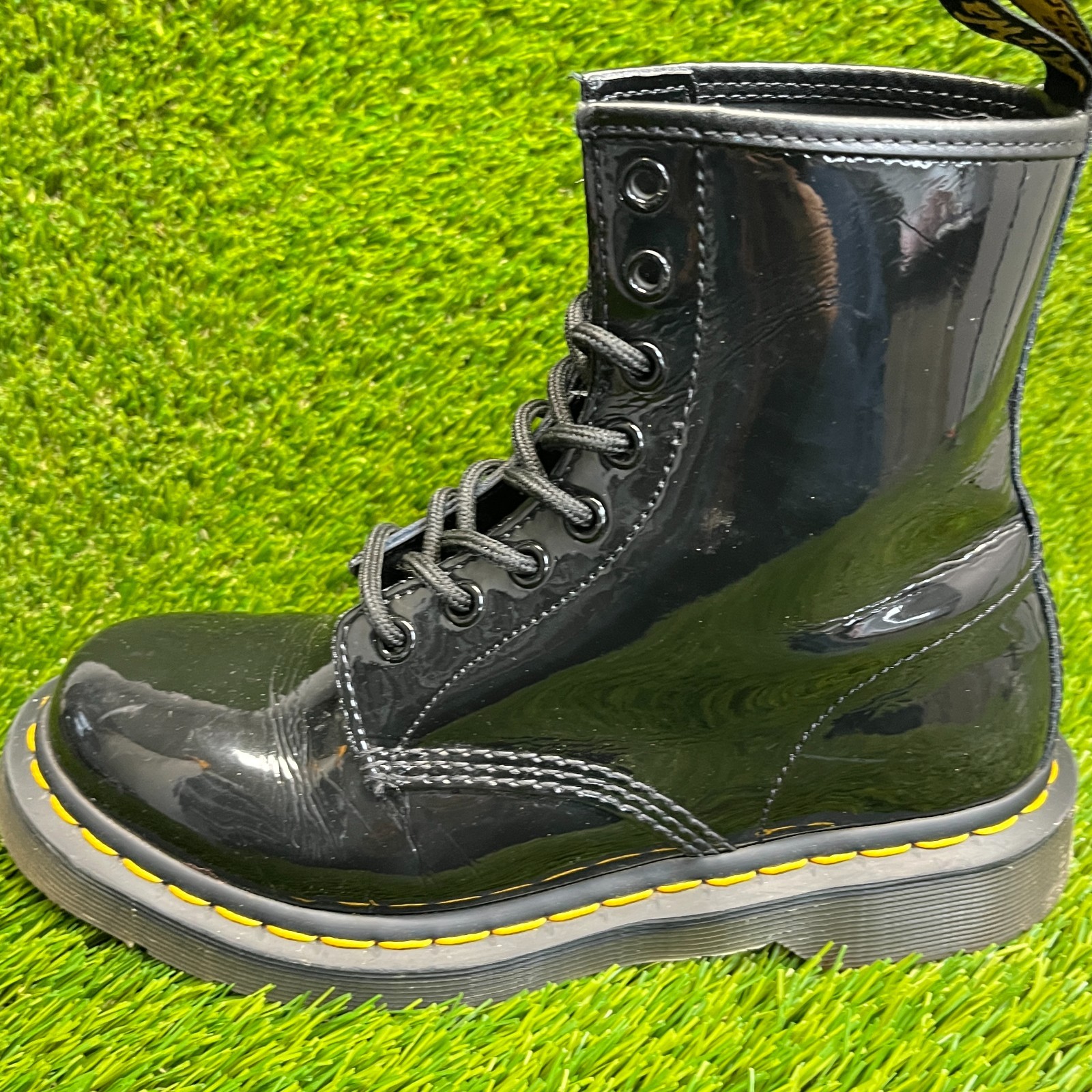 Dr. Martens 1460 Womens Size 7 Black Classic Outdoor Leather 8-Eye Combat Boots