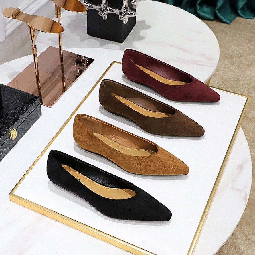 Women Burgundy Suede Pointed Toe Low Wedge Heel Slip On Office Casual Pumps