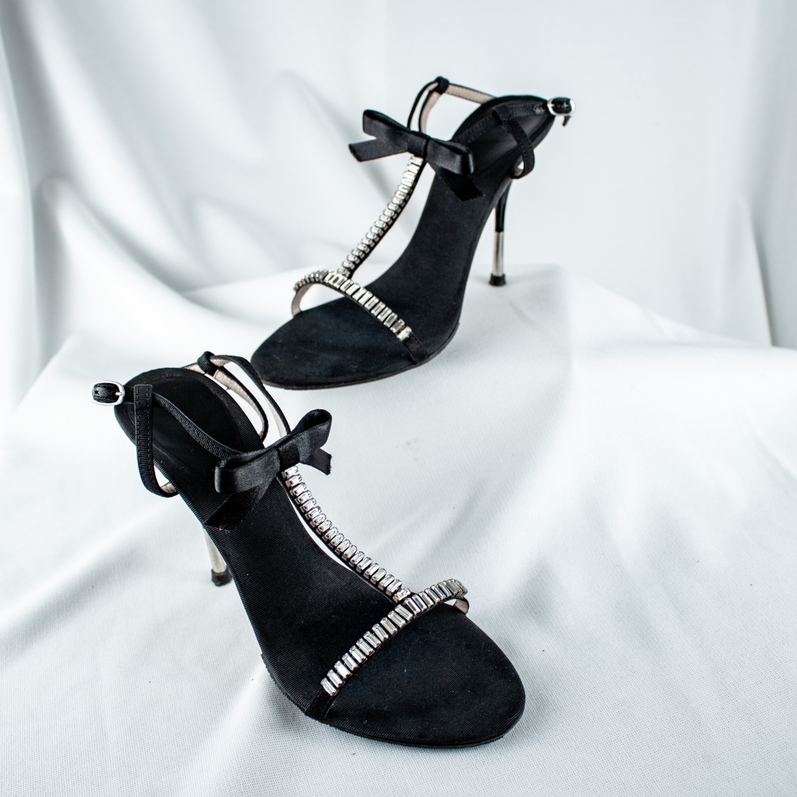 VERO CUOIO Vibram Black Silver Reflector Slingback Dress Shoes Size 7, Euro 36.5