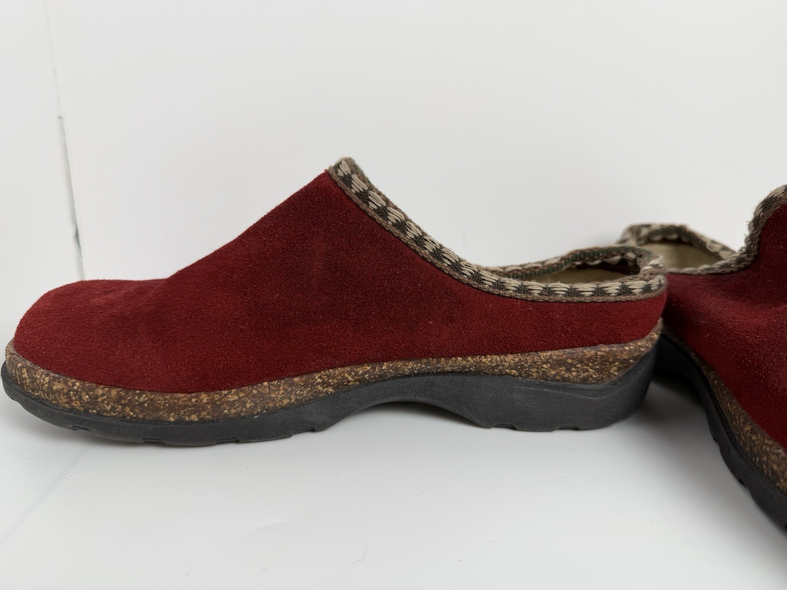 I Love Comfort Red Suede Leather Clogs Mules Slip On Comfort Shoes Women 8.5