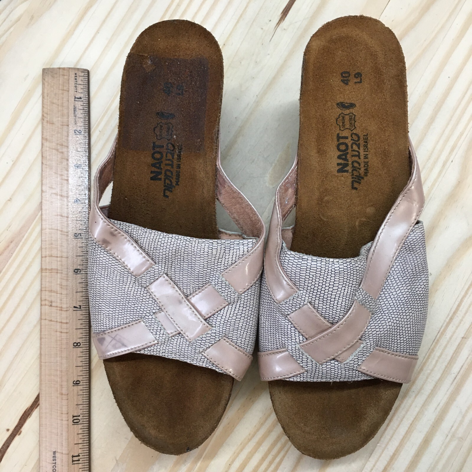 Naot Platform Wedge Sandal Womens 40 Beige Eva Open Toe Slide Patent Leather