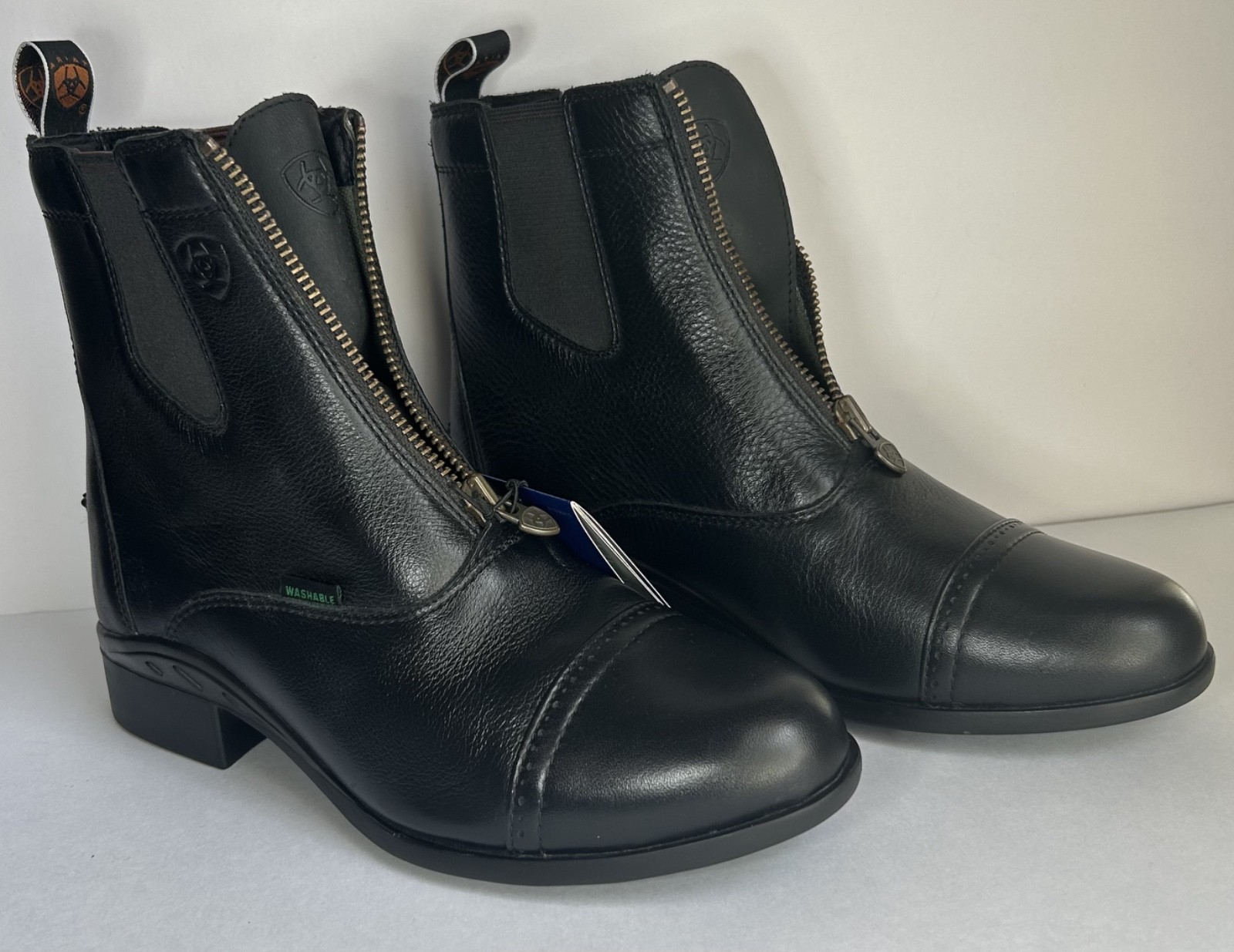 NWT Ariat Women’s Heritage Breeze Zip Paddock Boots Black Leather 9.5
