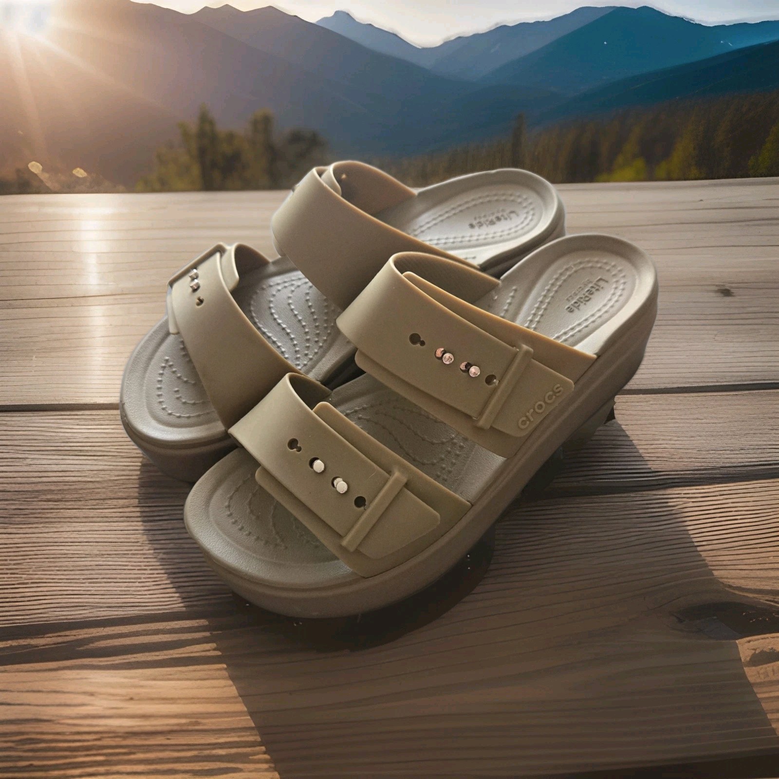 Crocs Brooklyn Buckle Women’s Brown Platform Slide Comfort Sandals – 6