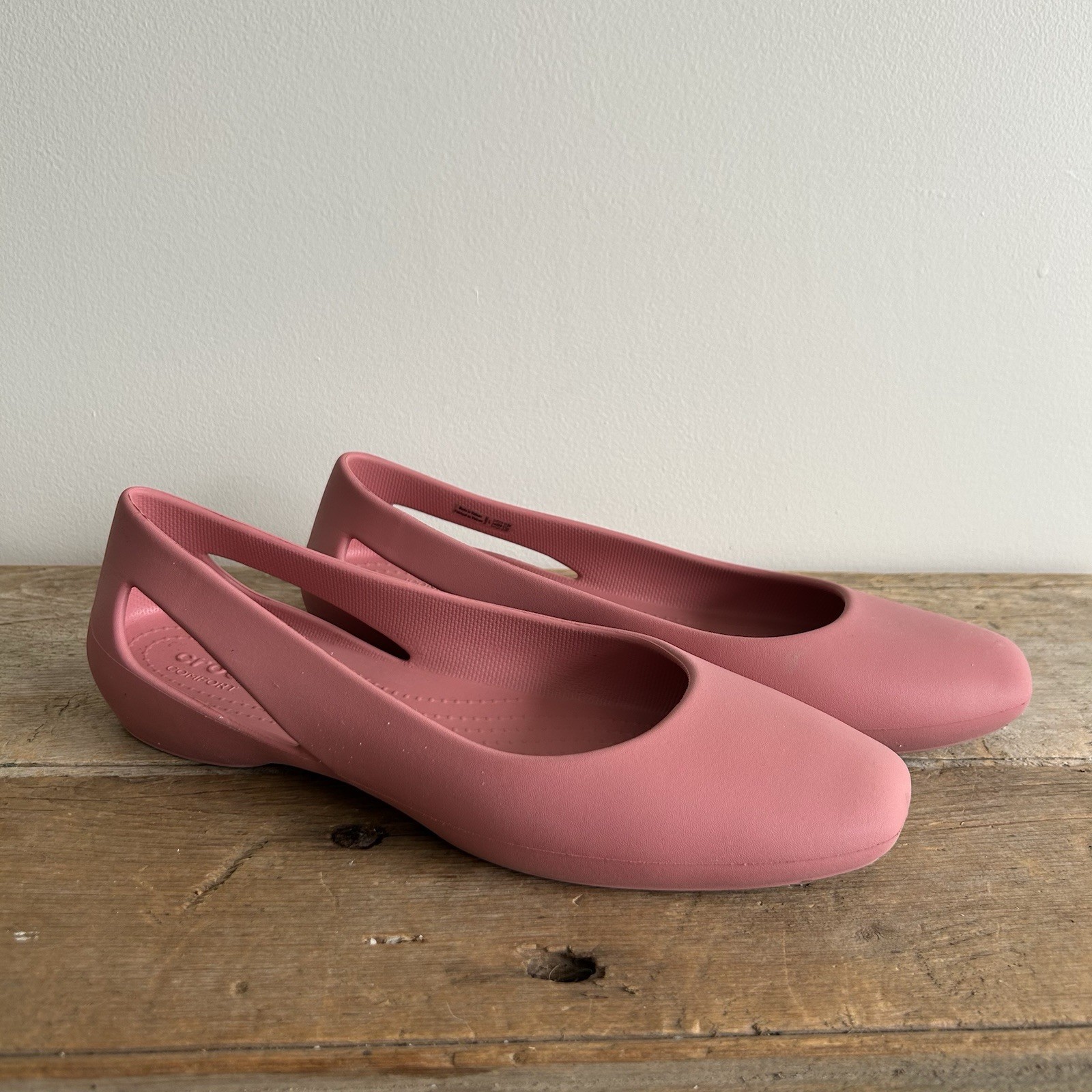Crocs Sloane Ballet Flat Women’s 11 Blossom Pink Mauve Rubber Slip On Shoe