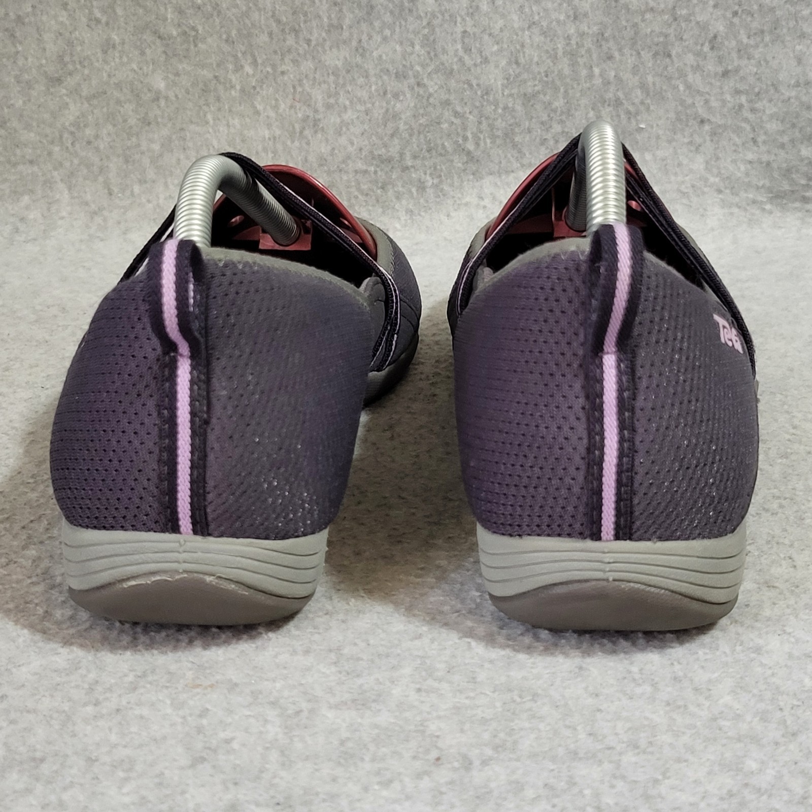 Teva Mary Jane Flats Shoes Women’s 8.5 M Grey Lavender Mesh Strappy Water Sports