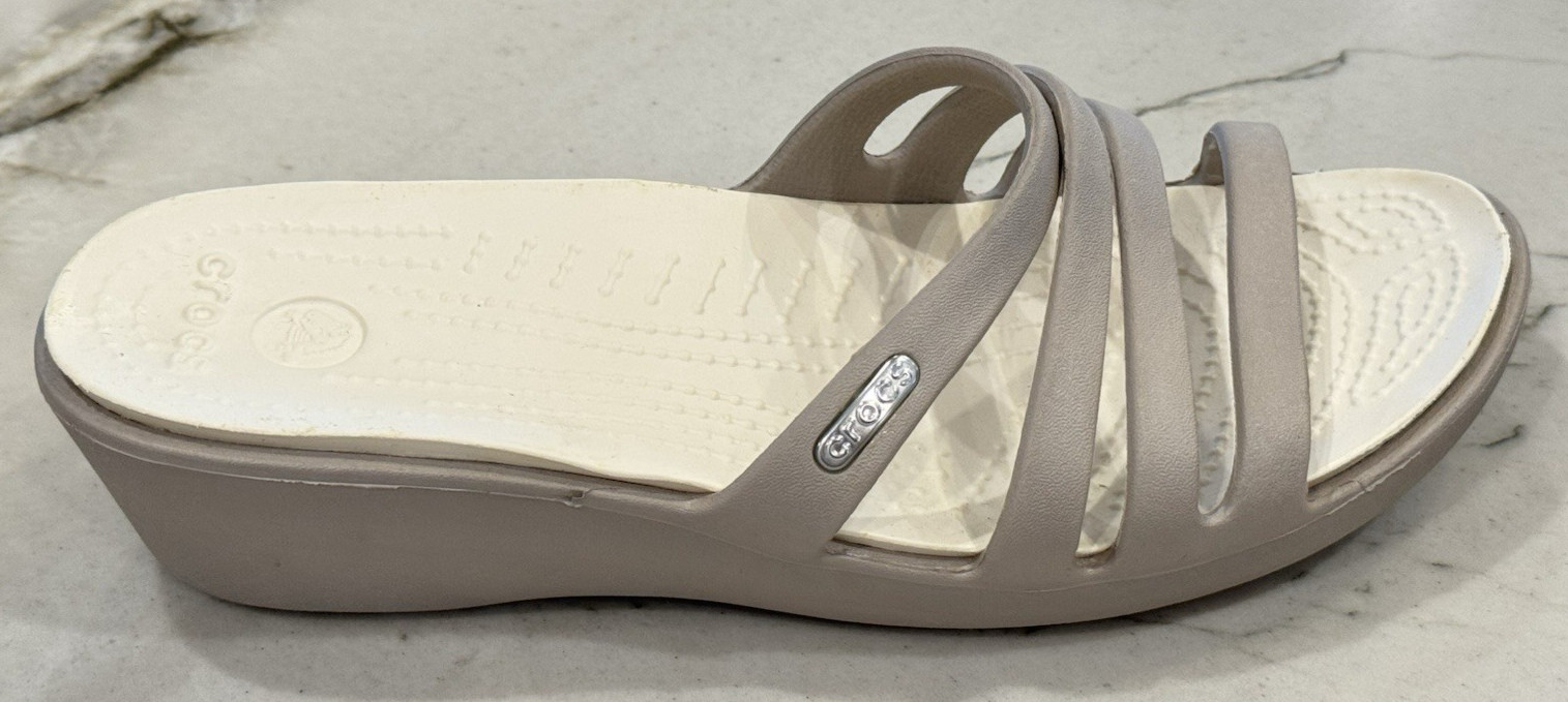 Crocs Rhonda Low Wedge Strap Sandal Gray Women’s Size 6 RIGHT SHOE ONLY AMPUTEE