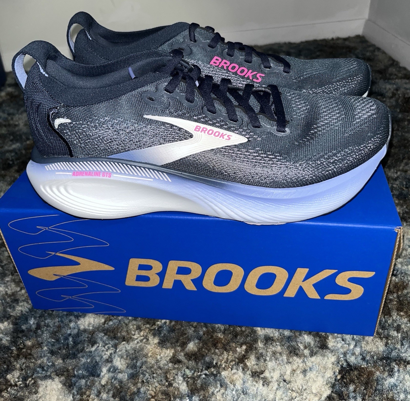 Brooks Adrenaline GTS 23 Women’s Running Shoes Pink/Blue, Size 9