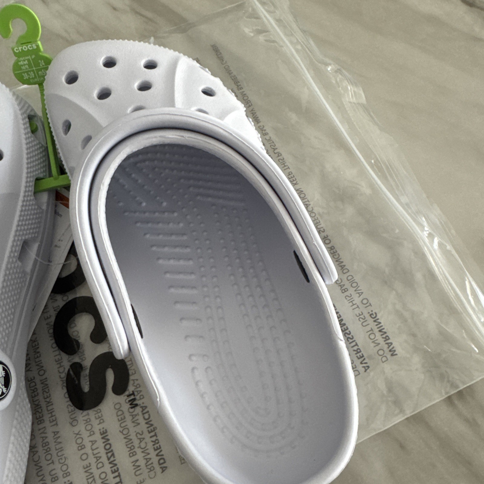 New With Tags Original Baya Crocs Size M6 W8