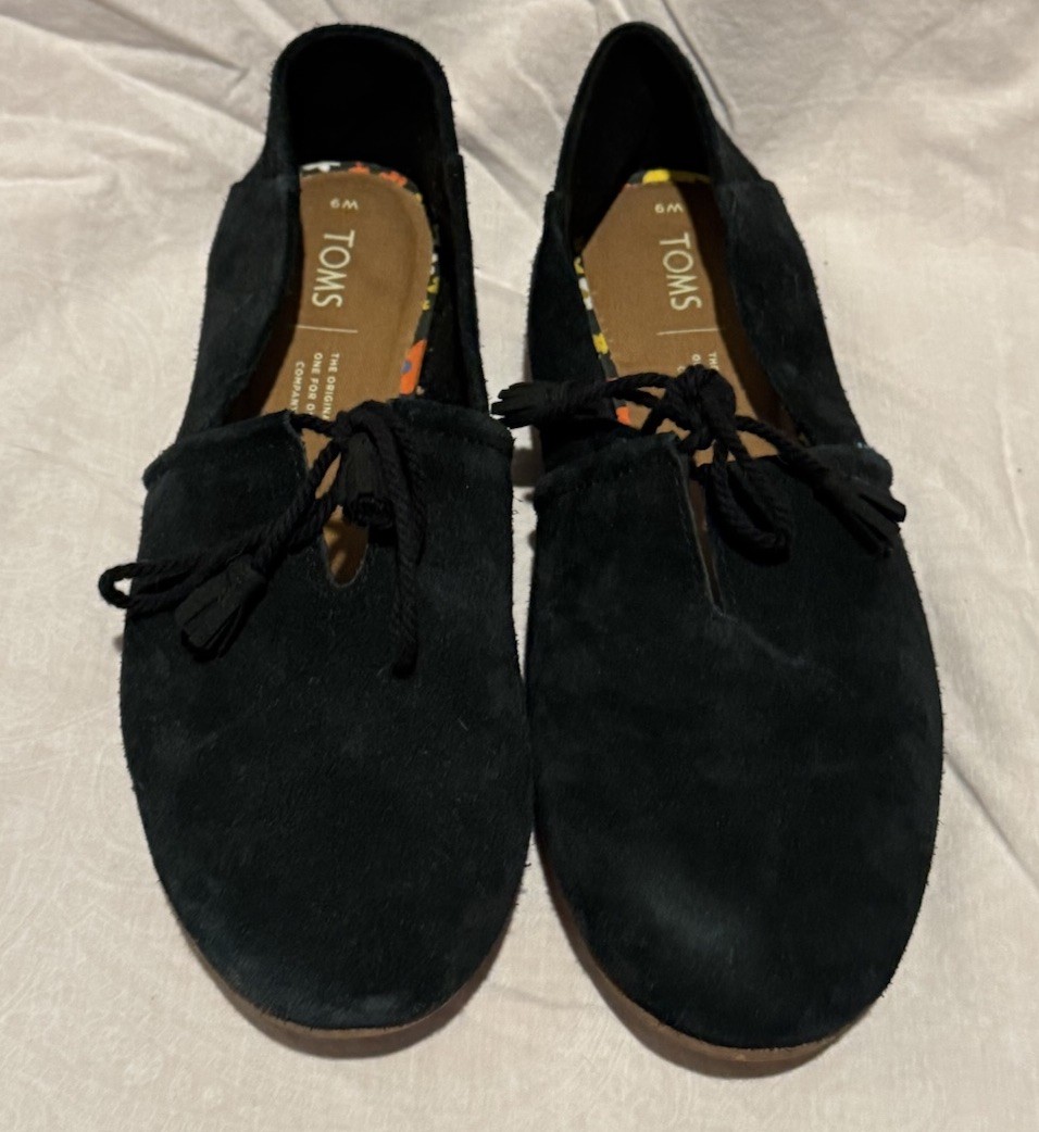 Toms Kelli Tie Front Black Suede Flats US Shoe Size Women’s 9