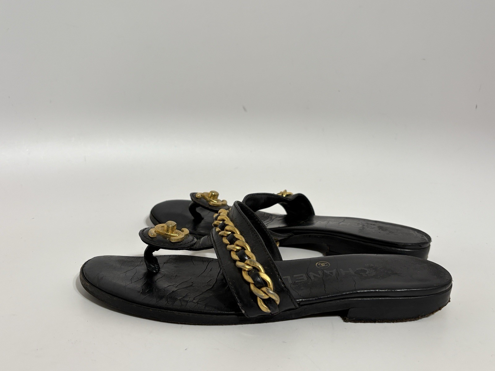 Vtg Chanel 90s Black Leather CC Logo Turn Lock Sandals 37
