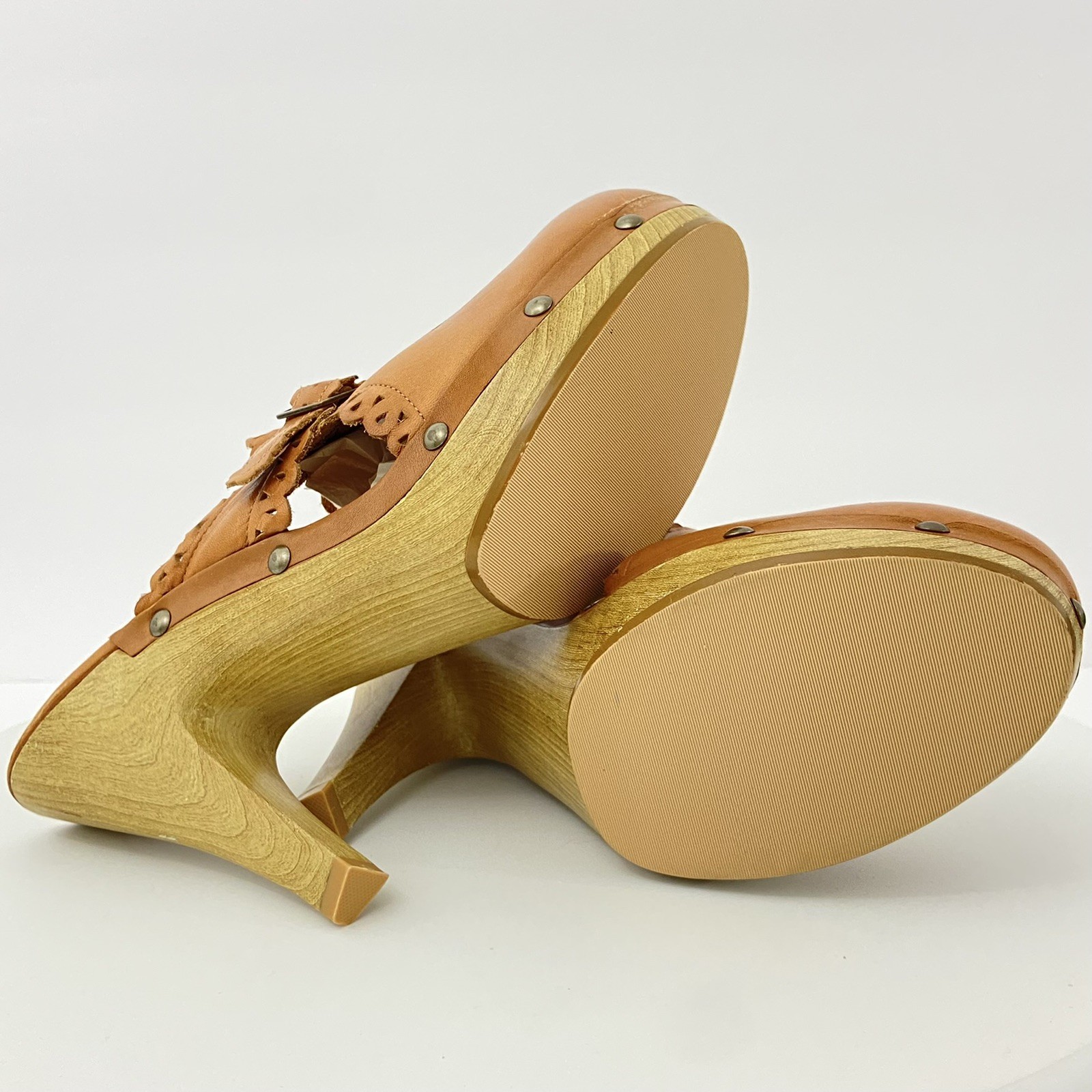 Isaac Mizrahi for Target Blondie Women’s Size 8 Tan Mules Heels