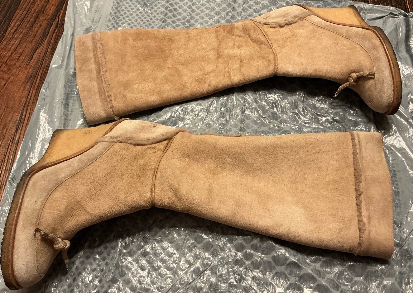 Christian Dior Beige Shearling Suede CD Logo Wedge Boots With Zipper Size 37,5